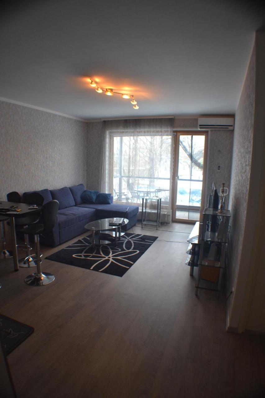 Riverside Apartement Parnu Ngoại thất bức ảnh